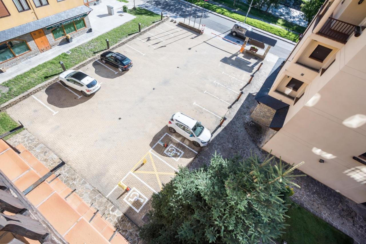 El Refugio De Aran Vielha Aparthotel Экстерьер фото