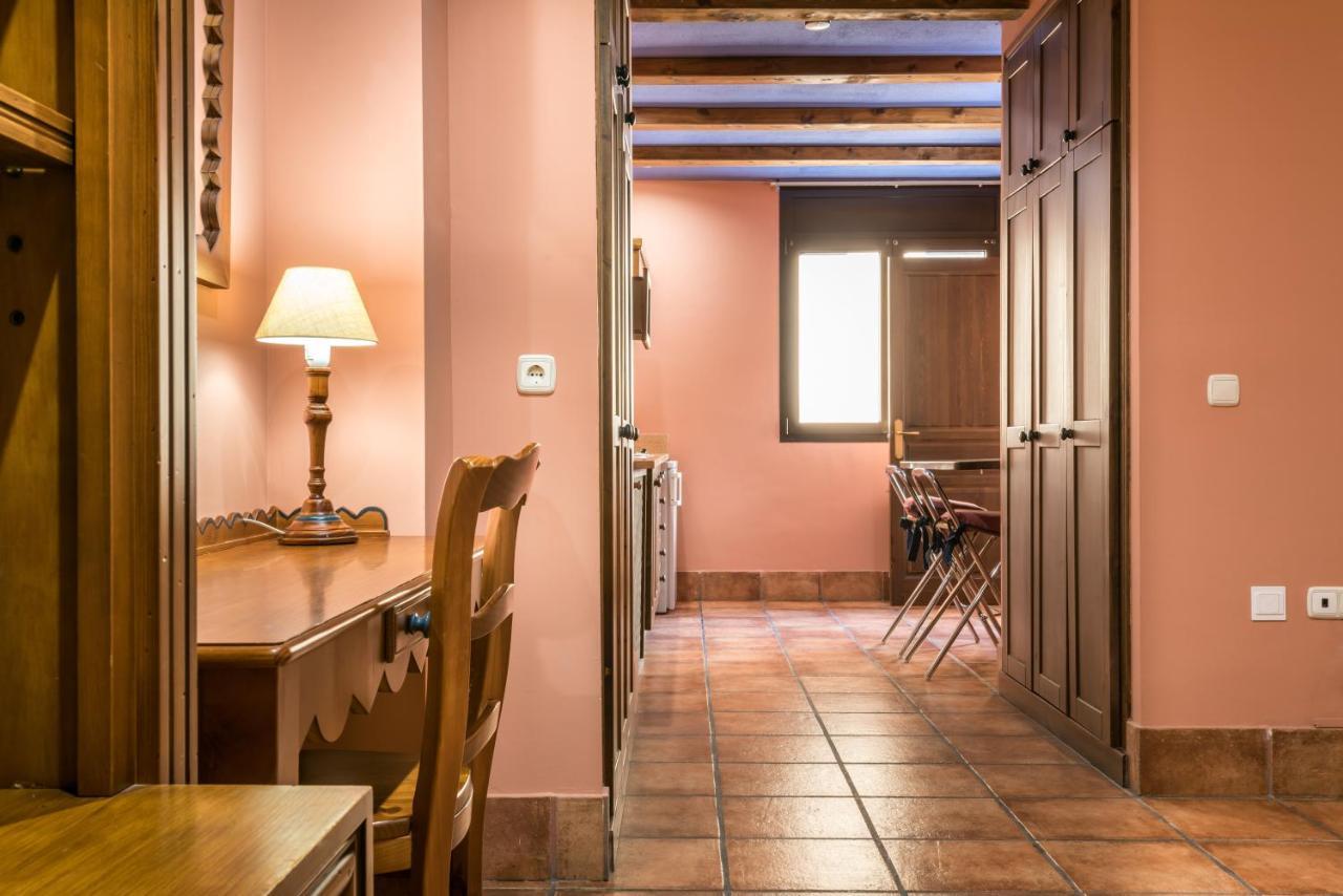 El Refugio De Aran Vielha Aparthotel Экстерьер фото