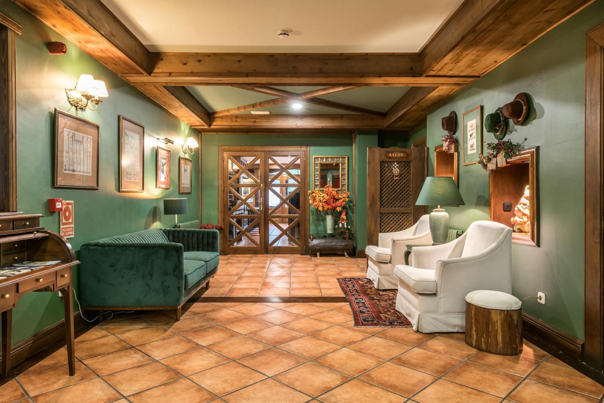 El Refugio De Aran Vielha Aparthotel Экстерьер фото